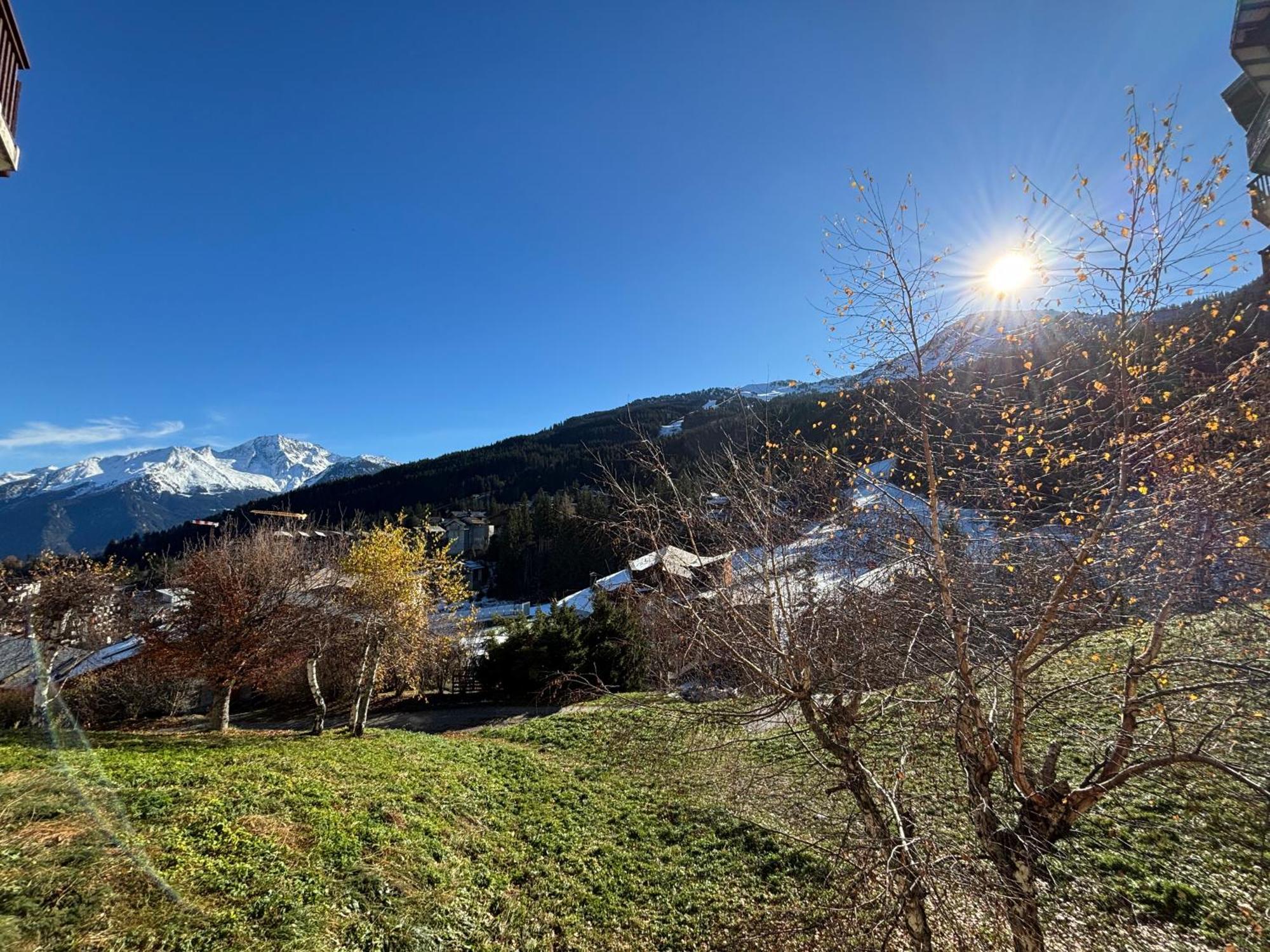 Residence Atrey Cles Blanches La Tania Exterior photo